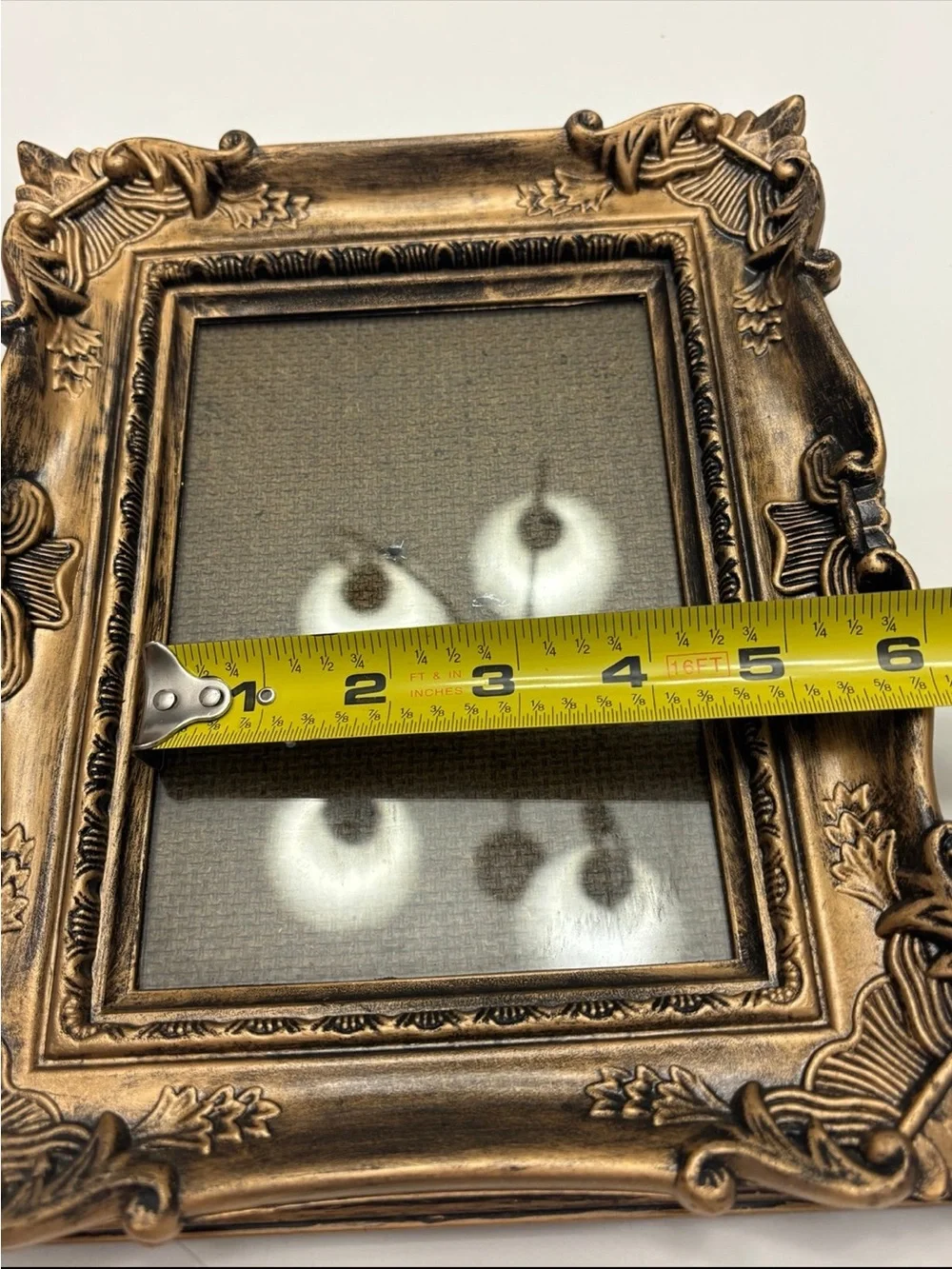 Vintage ornate bronze color picture frame